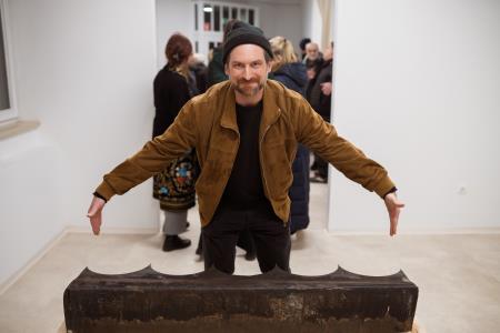 Odprtje razstave Ištvana Huzjana Osnutek za spomenik solidarnosti ob poplavah 2023 (5)